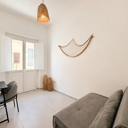아파트 Kalma Lux - Sant Efisio Lofts 칼리아리